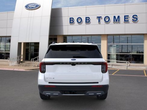 New 2026 Ford Explorer Active w/ Active Comfort Package image 7