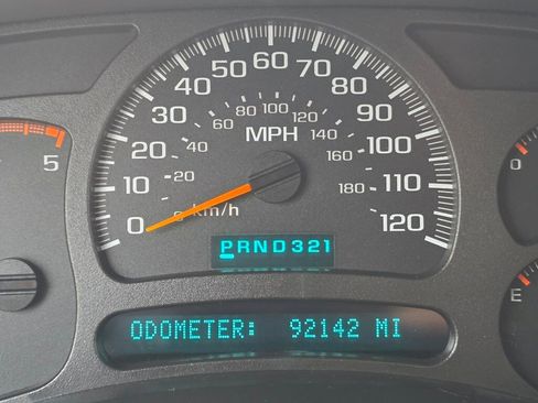 Used 2003 Chevrolet Silverado 2500 LT w/ Skid Plate Package image 24