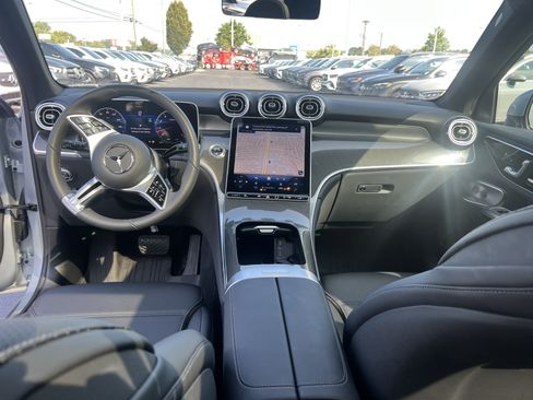 Certified 2026 Mercedes-Benz GLC 300 image 33