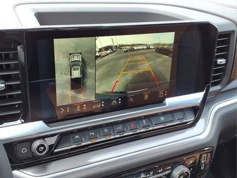 New 2026 Chevrolet Silverado 1500 High Country AWD/4WD image 24
