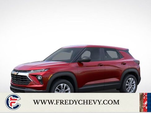 New 2026 Chevrolet TrailBlazer LS FWD image 2
