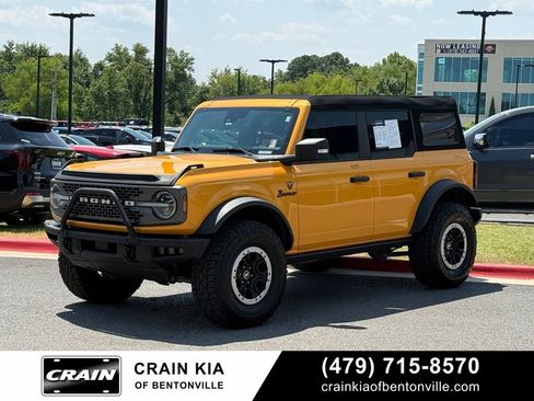 Used 2022 Ford Bronco Badlands AWD/4WD image 3