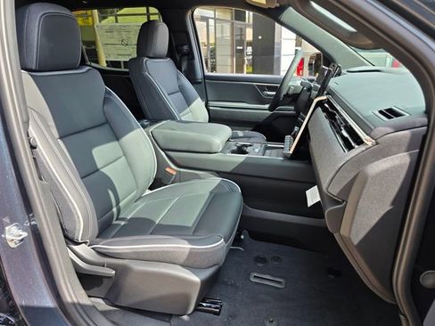 New 2026 GMC Sierra EV Elevation image 19