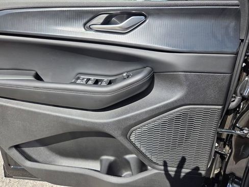New 2026 Jeep Grand Cherokee L 2WD image 21