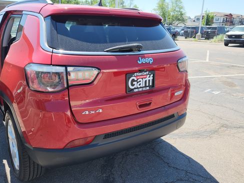 Used 2020 Jeep Compass Latitude AWD/4WD image 20