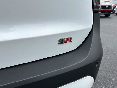 New 2026 Nissan Kicks SR image 11