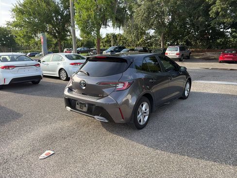 Used 2021 Toyota Corolla SE FWD image 5