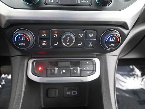 Used 2023 GMC Acadia SLT w/ Trailering Package AWD/4WD image 27