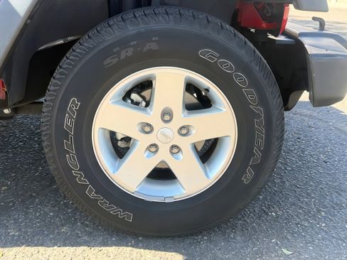 Used 2014 Jeep Wrangler Sport w/ Quick Order Package 24S image 9