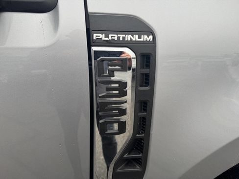 Used 2024 Ford F350 Platinum image 25