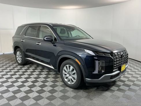 Used 2025 Hyundai Palisade SEL AWD/4WD image 3