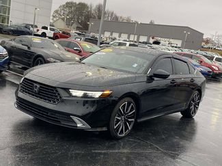 Used 2025 Honda Accord Touring video 3