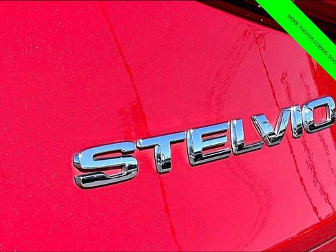 Used 2018 Alfa Romeo Stelvio Ti Sport image 8