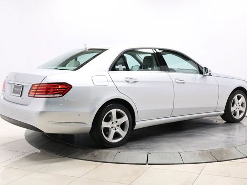 Used 2014 Mercedes-Benz E 350 Sedan image 4