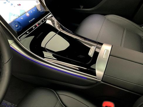 Certified 2026 Mercedes-Benz GLC 300 4MATIC image 18