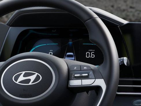 New 2026 Hyundai Elantra SEL Sport FWD image 14