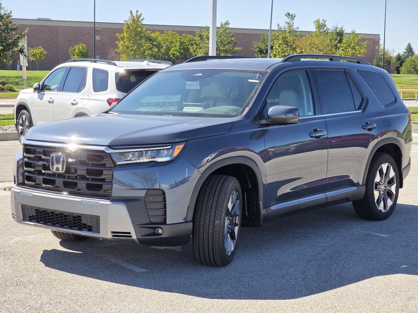 New 2026 Honda Pilot Touring image 12