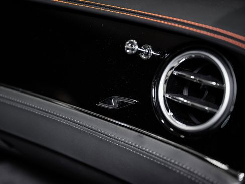 New 2026 Bentley Continental GTC AWD/4WD image 45