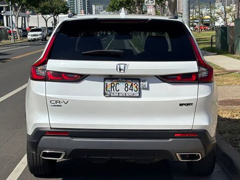 Used 2025 Honda CR-V Sport image 4