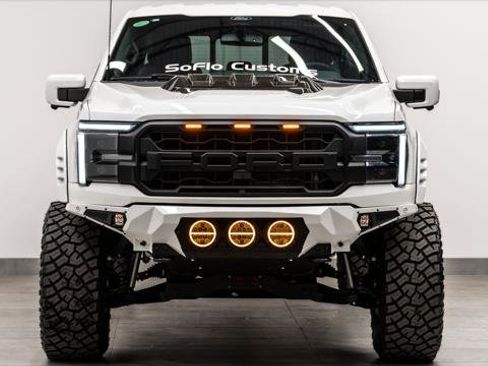 Used 2025 Ford F150 Lariat image 19