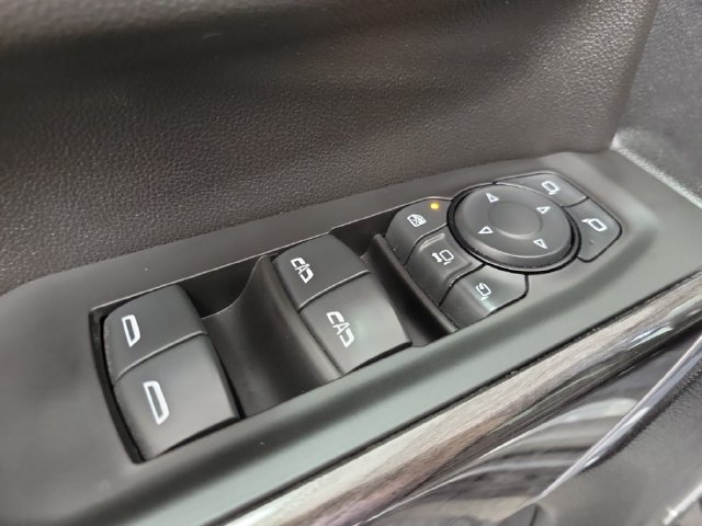 Used 2020 Chevrolet Silverado 2500 LTZ w/ LTZ Plus Package AWD/4WD image 19
