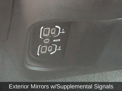 Used 2023 RAM 1500 Big Horn AWD/4WD image 23