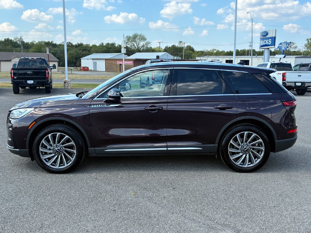 Used 2023 Lincoln Corsair Reserve w/ Equipment Group 202A AWD/4WD image 7