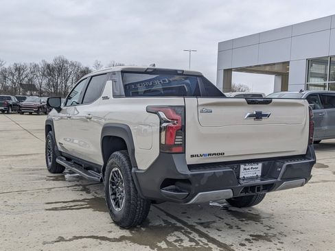 New 2026 Chevrolet Silverado EV Trail Boss w/ Plus Package image 8