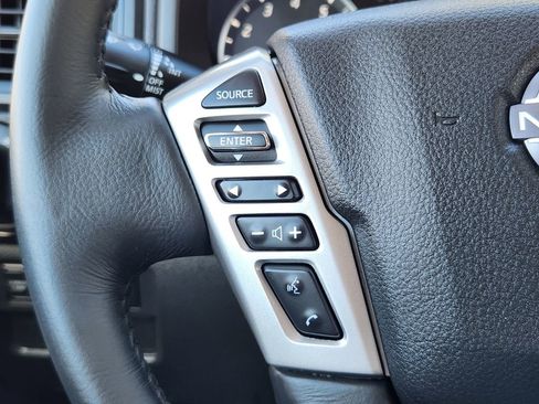 Used 2024 Nissan Titan SV w/ SV Convenience Package image 22