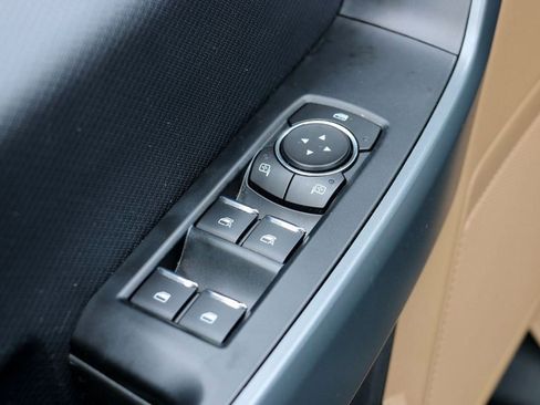 Used 2023 Ford F150 XLT image 12