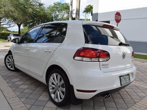 Used 2013 Volkswagen Golf TDI image 5