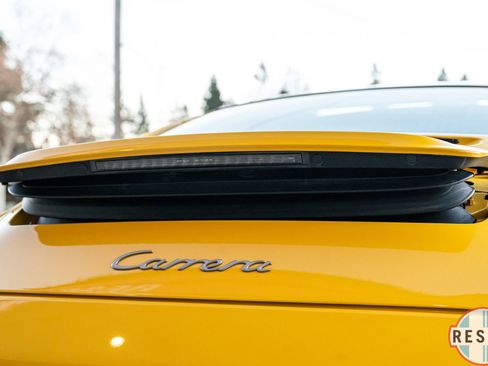Used 2005 Porsche 911 Carrera image 20
