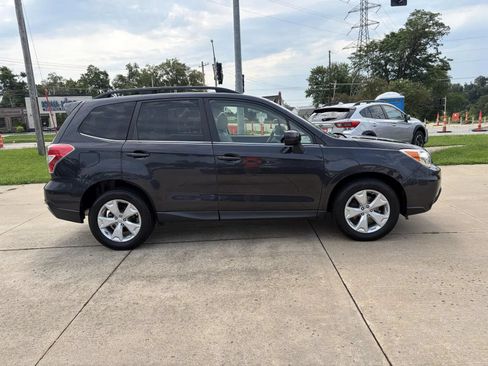 Used 2015 Subaru Forester 2.5i Limited AWD/4WD image 4