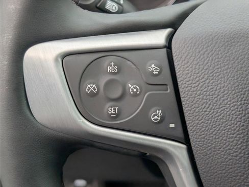 Used 2024 GMC Terrain SLT image 23