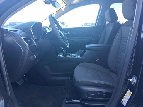 Used 2024 Chevrolet Equinox LT AWD/4WD image 13