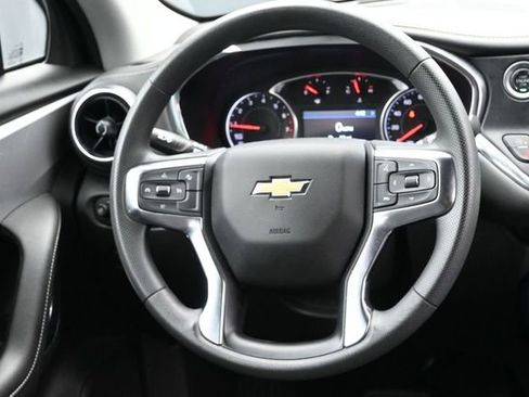 Used 2025 Chevrolet Blazer LT FWD image 14