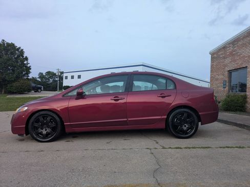 Used 2010 Honda Civic LX image 8