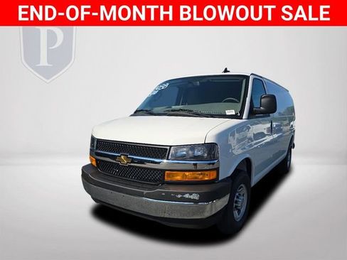 New 2025 Chevrolet Express 2500 Extended w/ Enhanced Convenience Package image 11