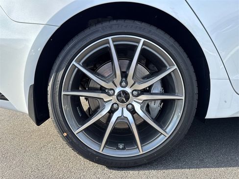 New 2026 Genesis G70 2.5T Prestige image 17