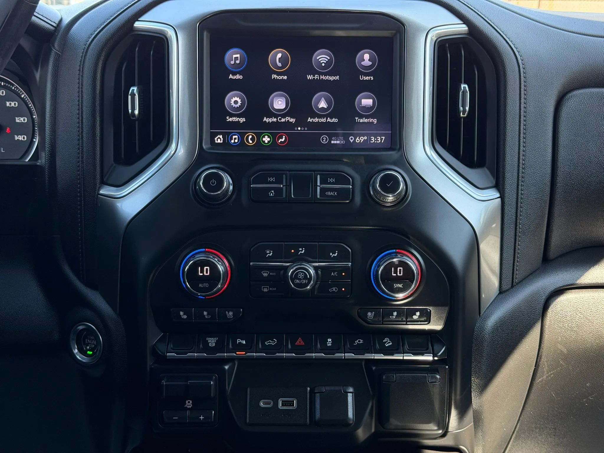 Used 2020 Chevrolet Silverado 2500 LTZ w/ LTZ Plus Package AWD/4WD image 43
