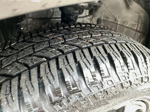 Certified 2025 Subaru Forester Wilderness image 36