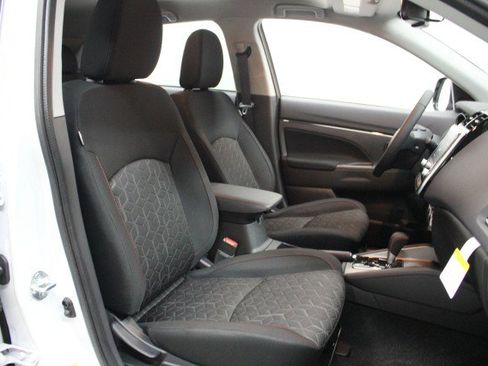 New 2026 Mitsubishi Outlander Sport AWD image 19