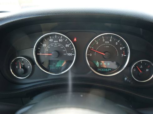 Used 2016 Jeep Wrangler Unlimited Sport w/ Quick Order Package 24S image 9