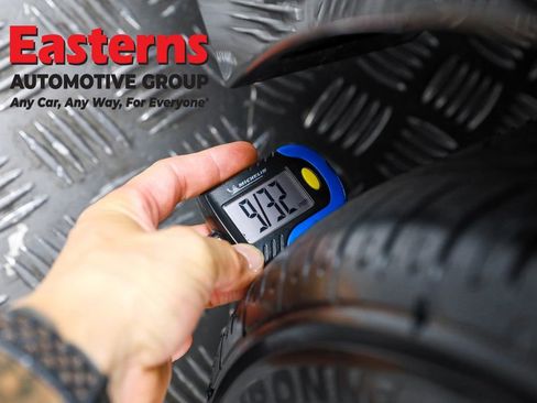 Used 2024 Nissan Leaf S image 25