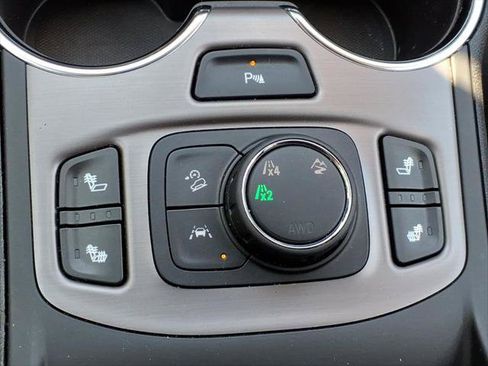 Used 2023 GMC Terrain AT4 w/ Infotainment Package II AWD/4WD image 19