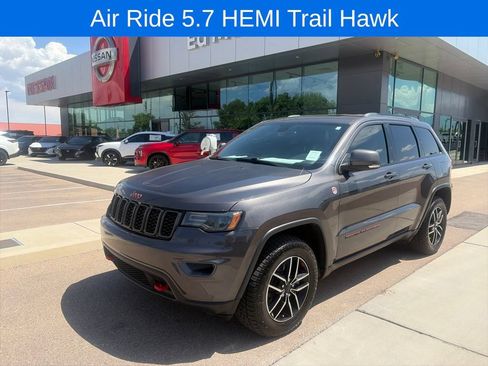 Used 2021 Jeep Grand Cherokee Trailhawk w/ Premium Lighting Group AWD/4WD image 1