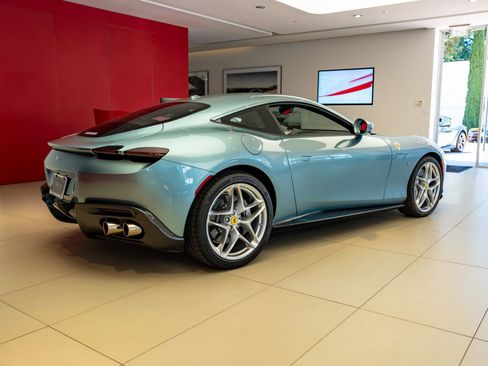 Certified 2023 Ferrari Roma RWD image 6