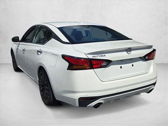 Used 2025 Nissan Altima 2.5 SV w/ SV Special Edition Package FWD image 7