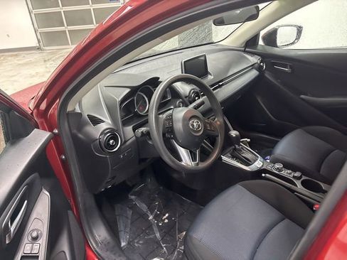 Used 2017 Toyota Yaris iA image 13