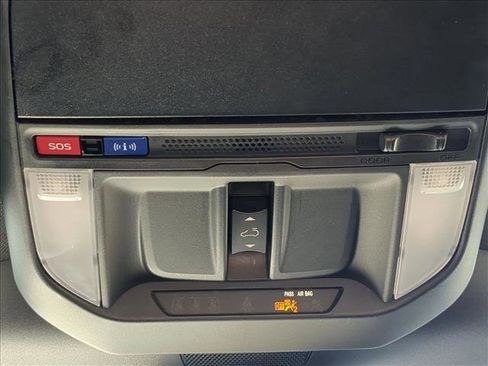 Certified 2025 Subaru Forester Premium image 21